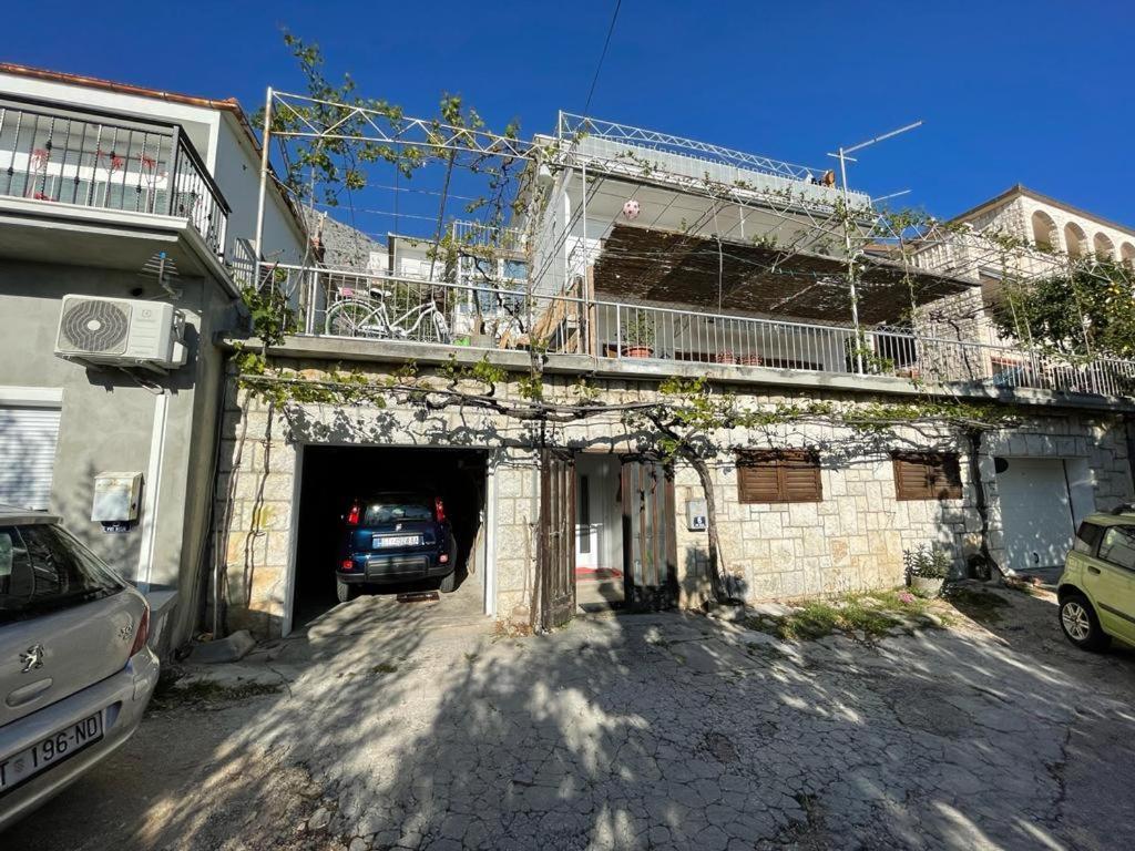 אומיס Apartment Mlija מראה חיצוני תמונה