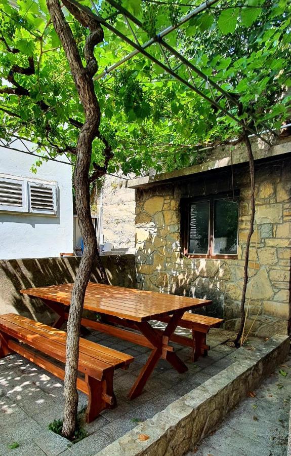 אומיס Apartment Mlija מראה חיצוני תמונה