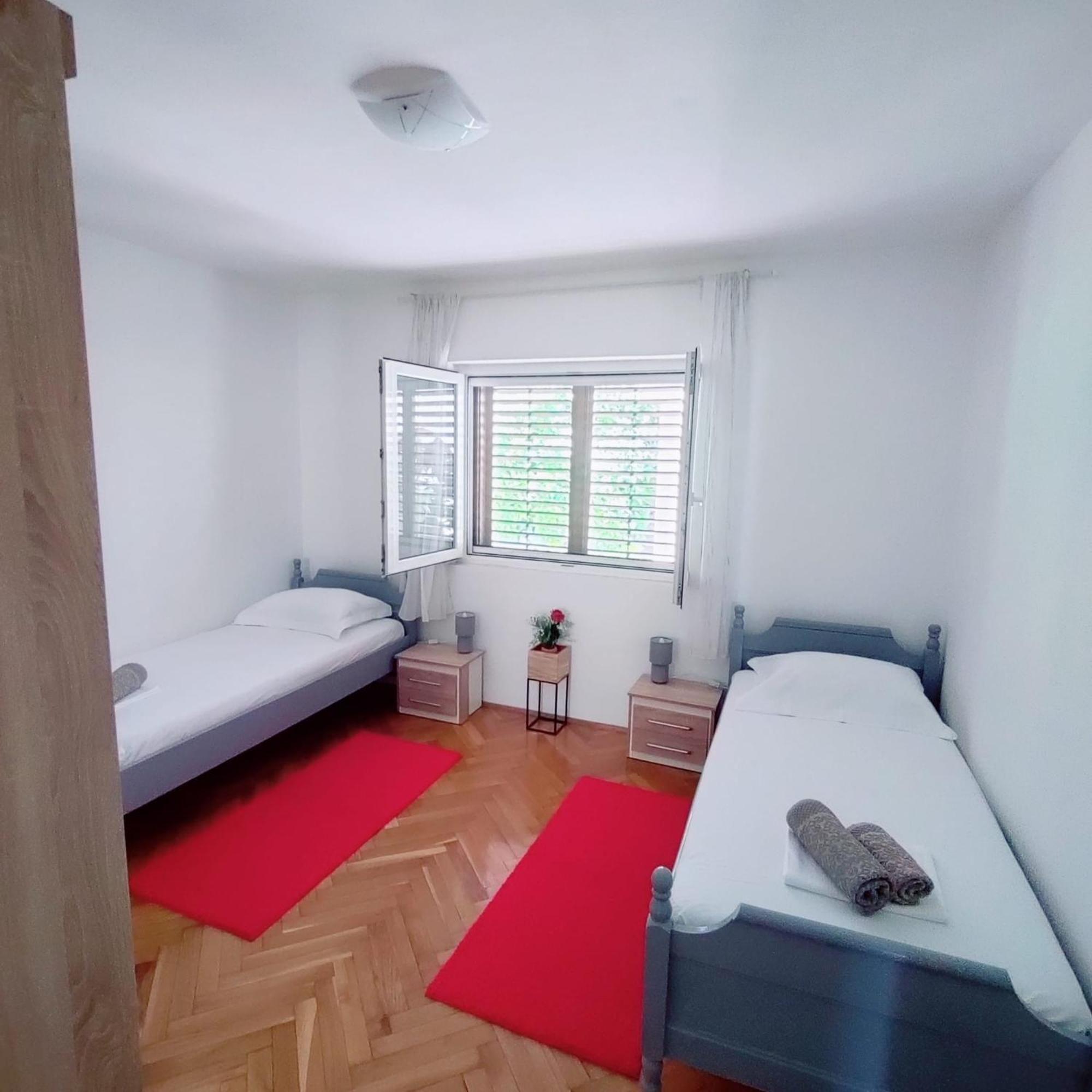 אומיס Apartment Mlija מראה חיצוני תמונה